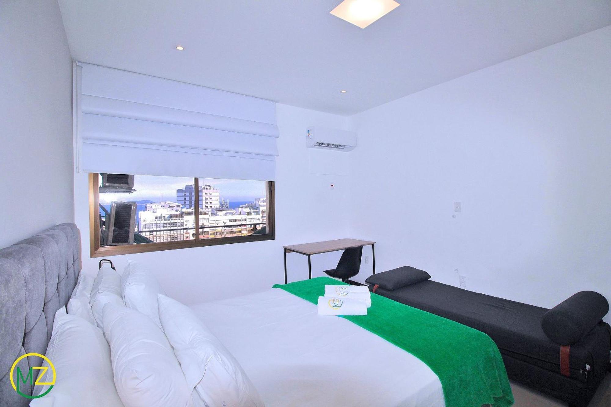 Incrivel Sala E Com Varanda Em Ipanema * Rio de Janeiro